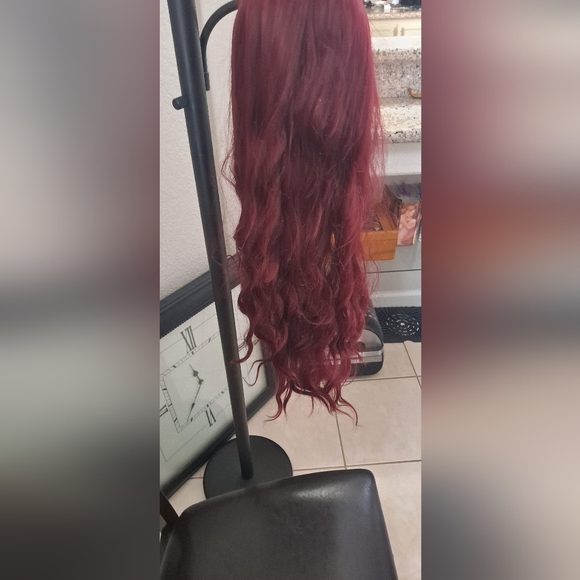 ***SOLD*** Red Bang Wig - Picture 4 of 5